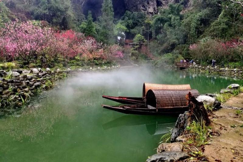 “重庆热门景点，尽享活力新发现”